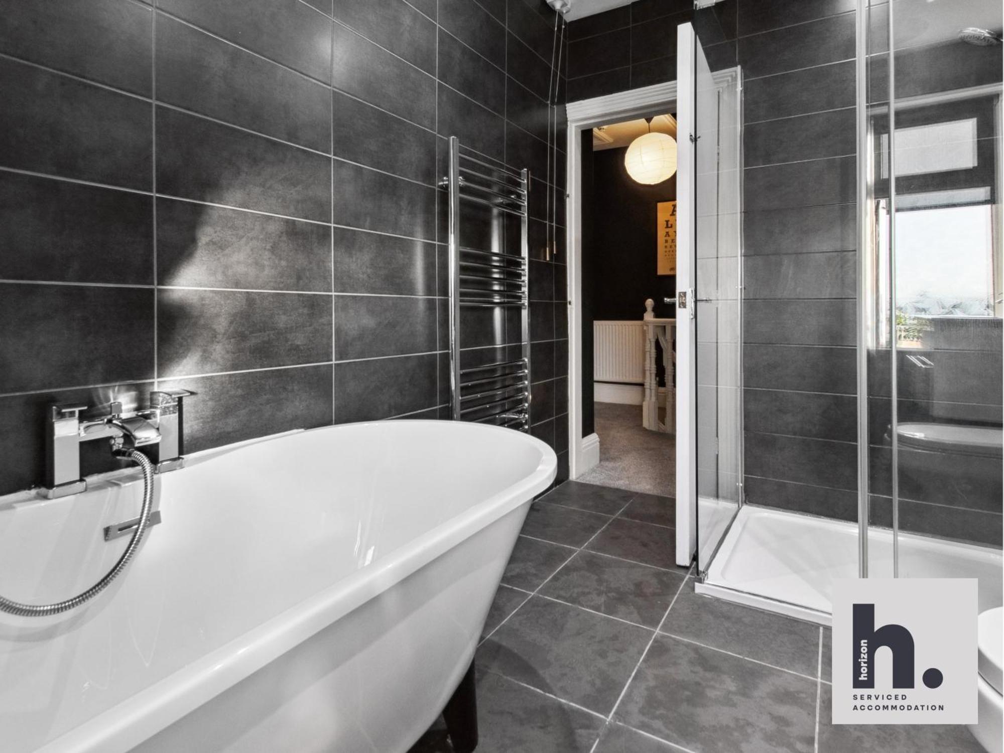 Free Parking - Penthouse - Business Stays - Relocating - St Harrogate Exterior photo